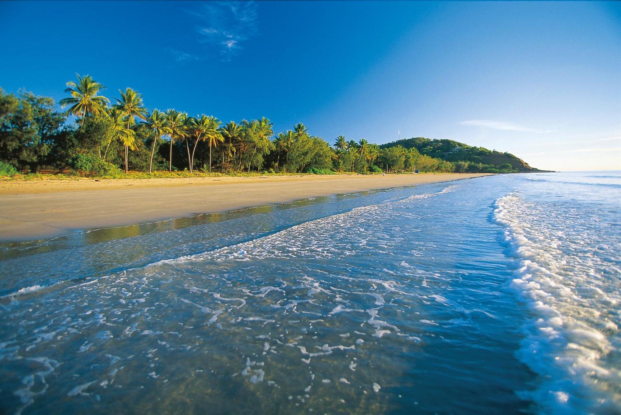 Bay Villas Resort Порт Дъглас Екстериор снимка
