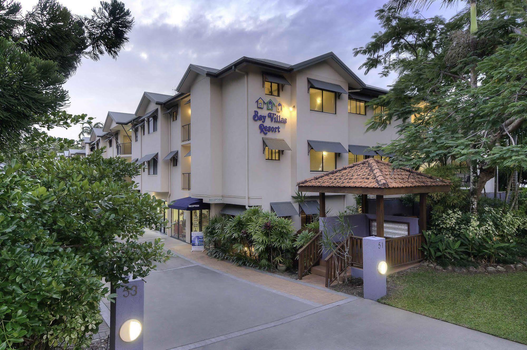 Bay Villas Resort Порт Дъглас Екстериор снимка